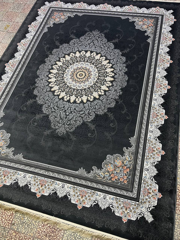 قالیچه۴متری ۷۰۰شانه تراکم۲۵۵۰