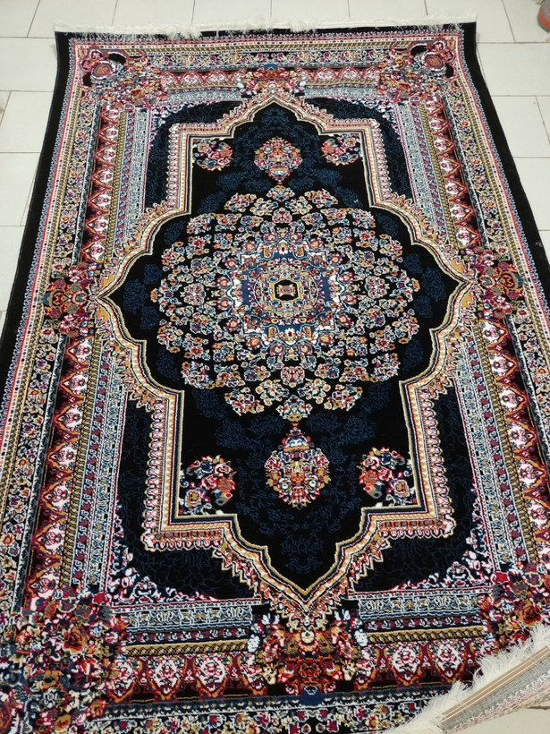 فرش۱۲متری حراجی۵۰۰شانه تراکم۱۵۰۰سرمه ای