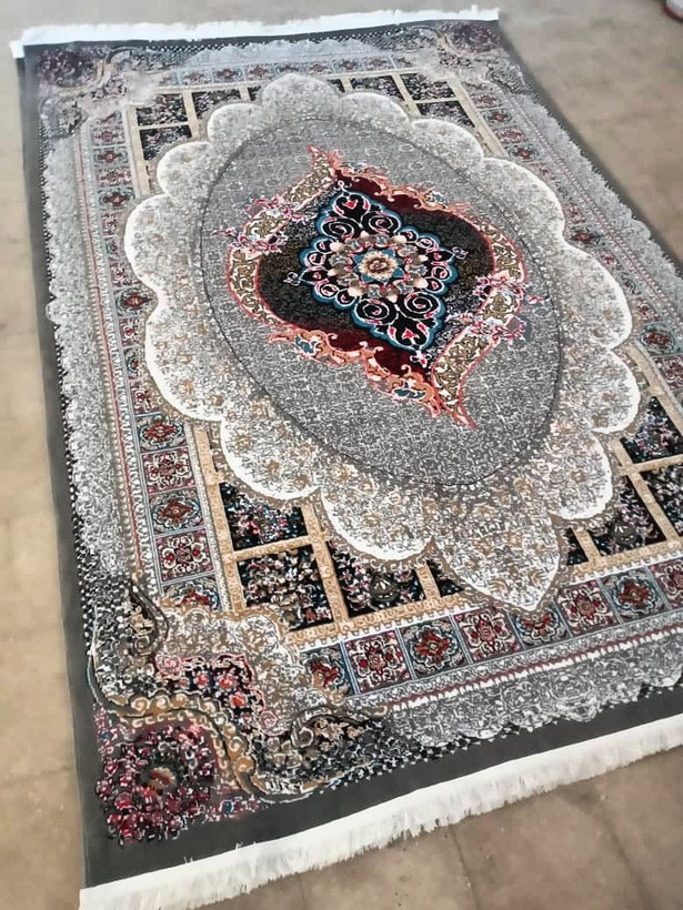 فرش طرح مانلی طوسی 700شانه تراکم 1500 6 متری فرش ارزان