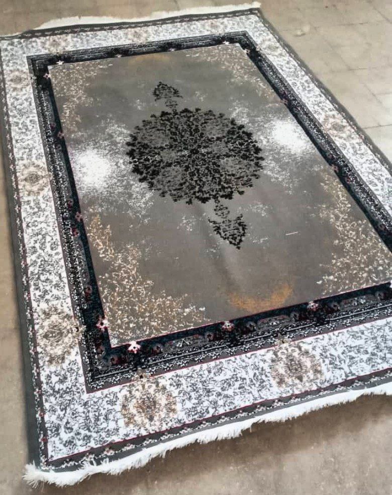 فرش 12 متری طرح آراز طوسی 700 شانه با تراکم 1500