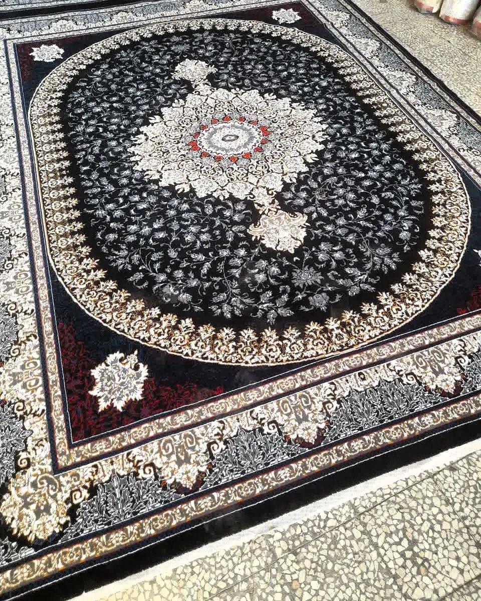 فرش ماشینی طرح آیلار سرمه ای 700 شانه 9 متری با تراکم 1500