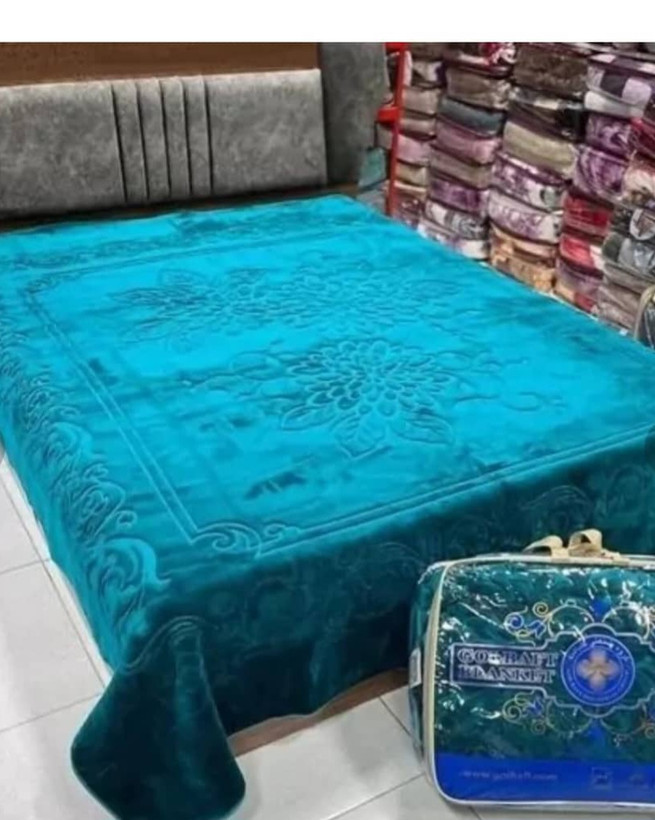 پتو 1 نفره طرح گلبافت روشا و گل برجسته