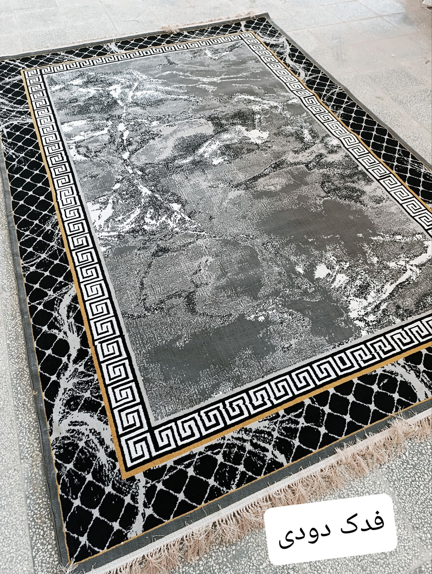 فرش طرح 700 شانه 12 متری نقش فدک رنگ طوسی