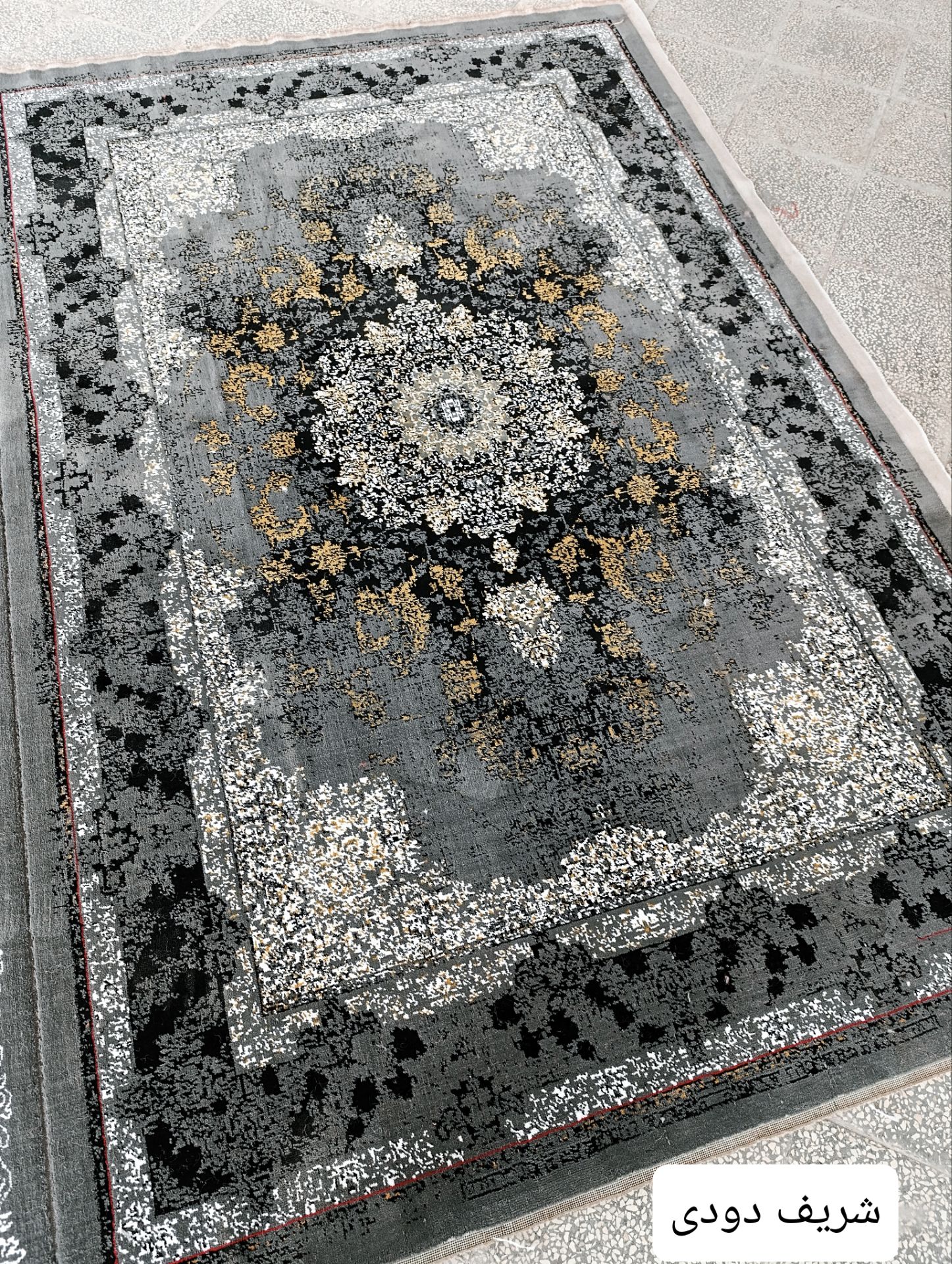 فرش طرح 700 شانه6 متری پلی‌استر حراجی