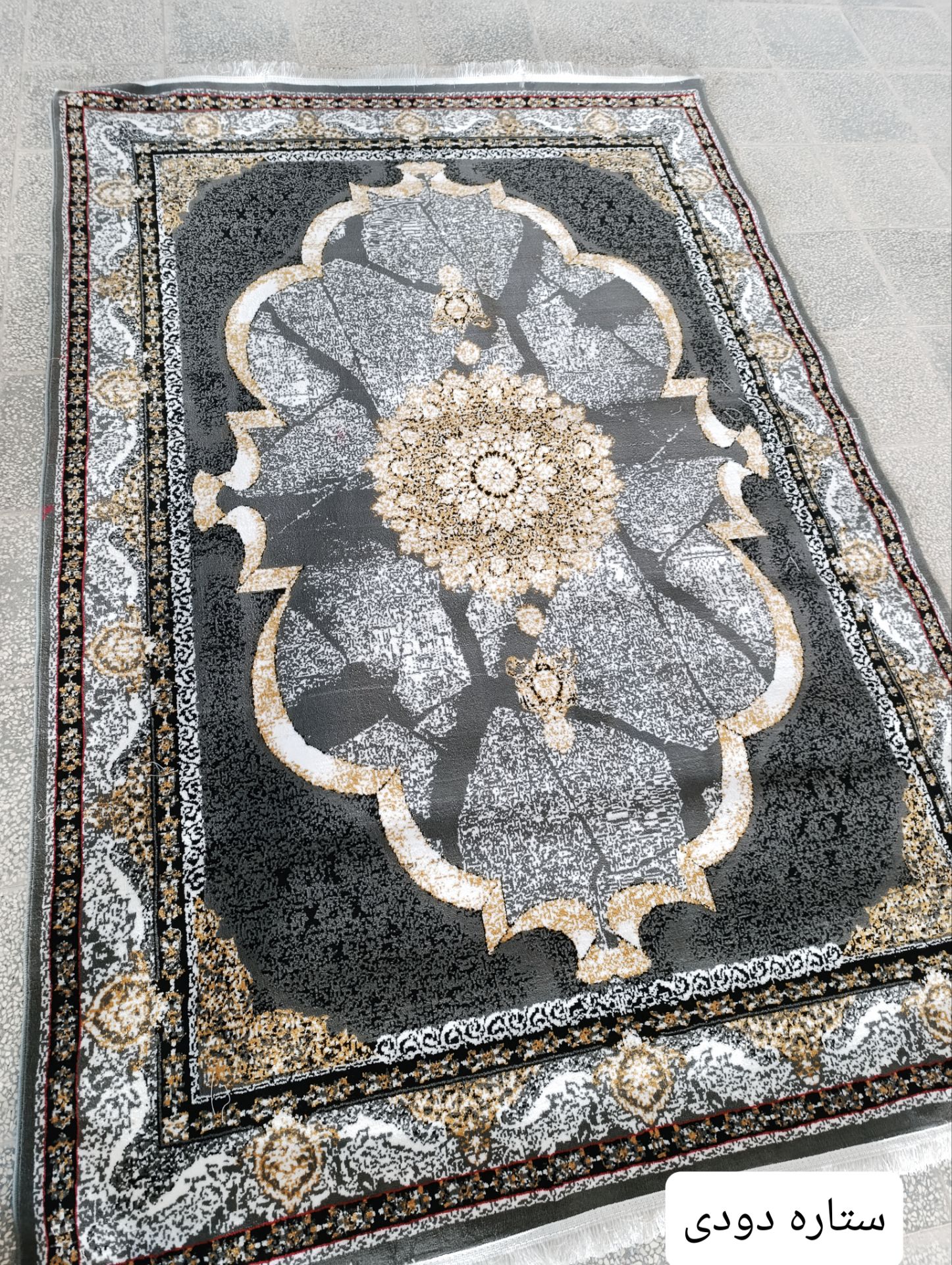 فرش ماشینی 700 شانه، طرح سنتی، سایز 6 متری، تراکم 2550